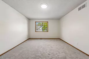 13511 Carmody Dr, Eden Prairie, MN 55344 - Photo 28