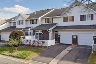 13511 Carmody Dr, Eden Prairie, MN 55344 - Photo 2