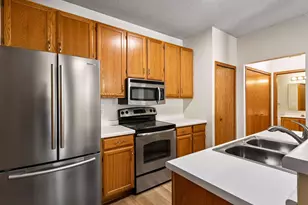 13511 Carmody Dr, Eden Prairie, MN 55344 - Photo 18