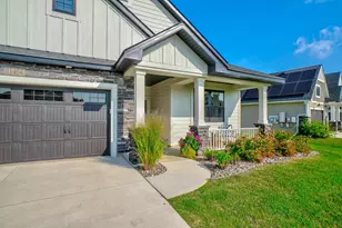 11404 Kings Ct N, Lake Elmo, MN 55042 - Photo 4