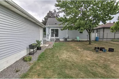 5619 Vera Cruz Avenue N, Crystal, MN 55429 - Photo 20
