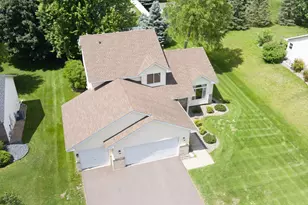 8284 Ashford Rd, Woodbury, MN 55125 - Photo 14