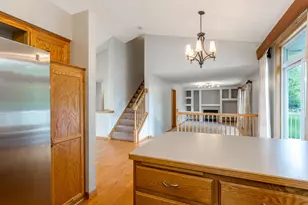 8284 Ashford Rd, Woodbury, MN 55125 - Photo 28