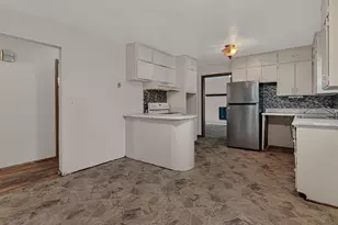 1308 10th St SW, Willmar, MN 56201 - Photo 10