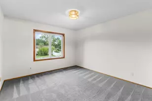 212 Transit Ave, Roseville, MN 55113 - Photo 22