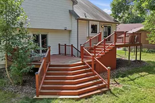 1000 April Pl, Burnsville, MN 55306 - Photo 16
