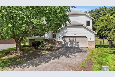 1000 April Place, Burnsville, MN 55306 - Photo 1