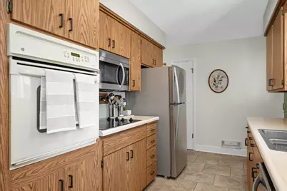 340 Emerson Avenue W, West Saint Paul, MN 55118 - Photo 12