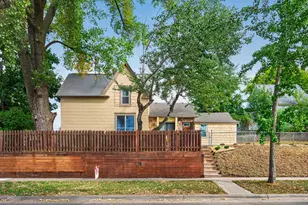 1084 Sylvan St, Saint Paul, MN 55117 - Photo 2