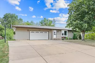 3877 71st St E, Inver Grove Heights, MN 55076 - Photo 1