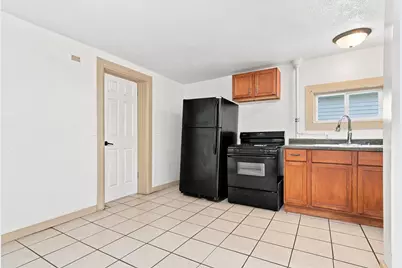 482 Lawson Avenue W, Saint Paul, MN 55117 - Photo 10