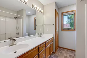 160 Orchard Ave SE, Hutchinson, MN 55350 - Photo 16