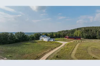 434 210th Avenue, Somerset, WI 54025 - Photo 2