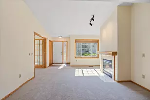 4143 Ruby Ln, Eagan, MN 55122 - Photo 6