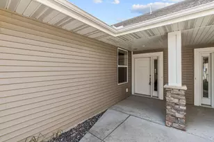 620 Liberty Wy, Vadnais Heights, MN 55127 - Photo 28
