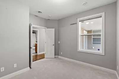 620 Liberty Way, Vadnais Heights, MN 55127 - Photo 4