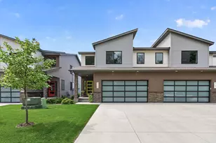 4139 Isaac Ct, Vadnais Heights, MN 55127 - Photo 2