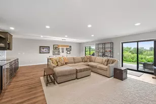4139 Isaac Ct, Vadnais Heights, MN 55127 - Photo 38