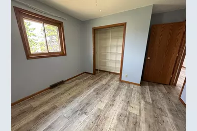 4002 Oak Knoll Drive, Eau Claire, WI 54701 - Photo 16