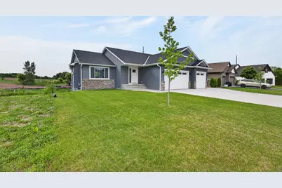 11411 Latham Lane, Chisago City, MN 55013 - Photo 2