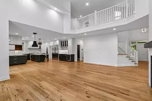 25695 Maple View Ct, Shorewood, MN 55331 - Photo 12