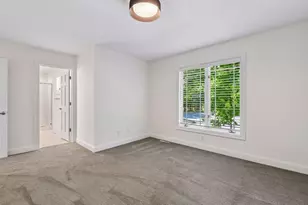 25695 Maple View Ct, Shorewood, MN 55331 - Photo 46