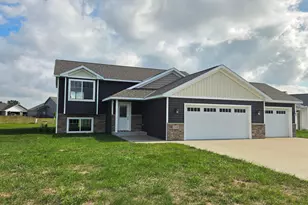 1009 26th Street Loop, Sartell, MN 56377 - Photo 1