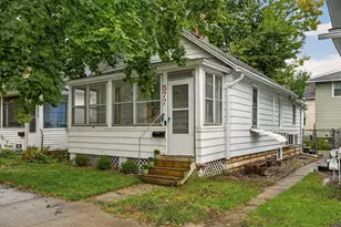 577 W Sanborn St, Winona, MN 55987 - Photo 1