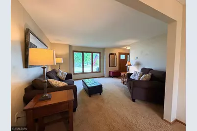 14613 Guthrie Avenue S, Apple Valley, MN 55124 - Photo 4