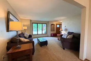 14613 Guthrie Ave S, Apple Valley, MN 55124 - Photo 4
