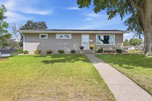 1008 9th St SW, Faribault, MN 55021 - Photo 1