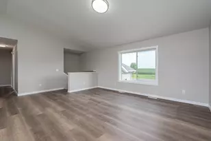 123 Erin Ct, Nicollet, MN 56074 - Photo 6
