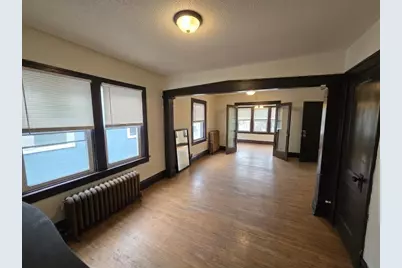 2020 E Franklin Ave S Franklin, Minneapolis, MN 55404 - Photo 2