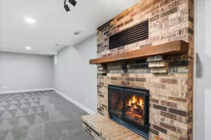 1592 Sherwood Ct, Eagan, MN 55122 - Photo 46