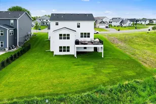 235 4th St NW, Delano, MN 55328 - Photo 4