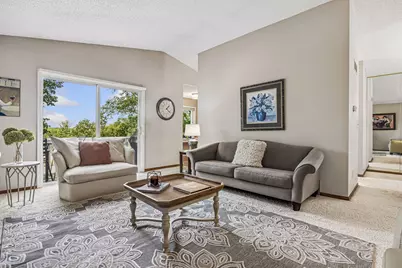 5225 Beachside Drive, Minnetonka, MN 55343 - Photo 6