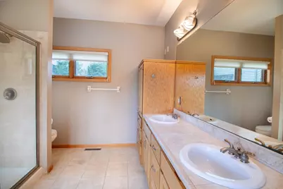 6739 Yellowstone Lane N, Maple Grove, MN 55311 - Photo 10