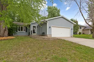 424 Littleford Ln, Faribault, MN 55021 - Photo 2