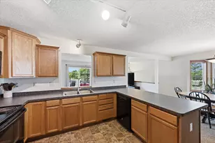 14109 Wilds Path NW, Prior Lake, MN 55372 - Photo 12
