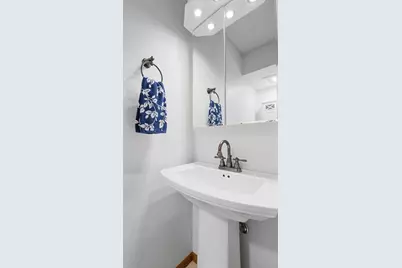 1880 Shady Beach Avenue, Roseville, MN 55113 - Photo 14