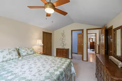 1880 Shady Beach Avenue, Roseville, MN 55113 - Photo 16