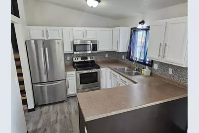 3616 Village Green Lane, Moorhead, MN 56560 - Photo 10