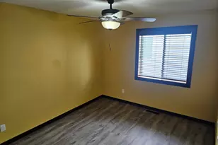 3616 Village Green Ln, Moorhead, MN 56560 - Photo 14