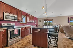 2010 Balsam Ln, Rockford, MN 55373 - Photo 6