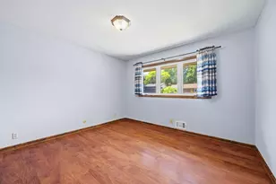 48 Winthrop St N, Saint Paul, MN 55119 - Photo 20