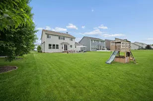 1416 Copper Hills Dr, Carver, MN 55315 - Photo 34