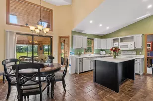 9629 Bennett Pl, Eden Prairie, MN 55347 - Photo 8