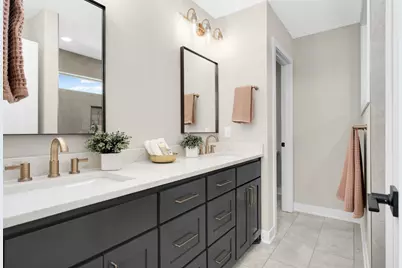 2164 Eustis, Roseville, MN 55113 - Photo 26