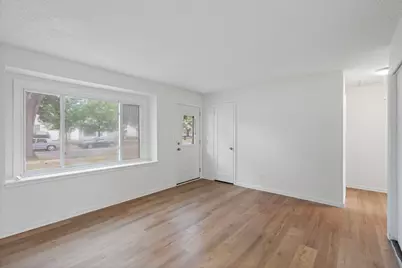 5226 Girard Avenue N, Minneapolis, MN 55430 - Photo 10