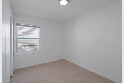 5226 Girard Avenue N, Minneapolis, MN 55430 - Photo 18